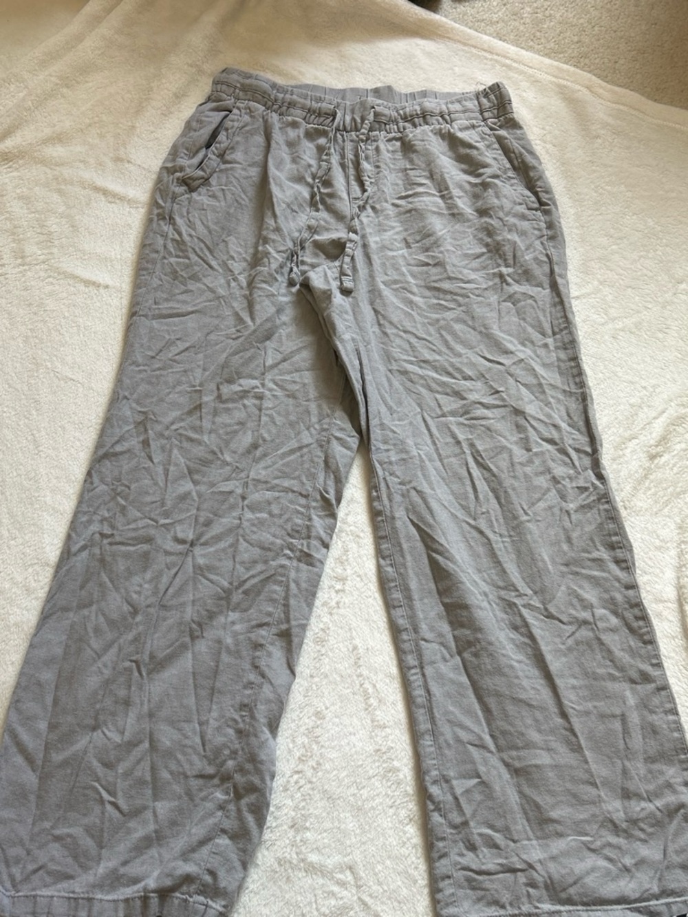 Old Navy Light Gray Wide-Leg Drawstring Pants
